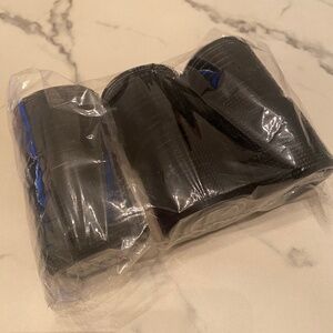 NWOT Velcro rollers package of 18